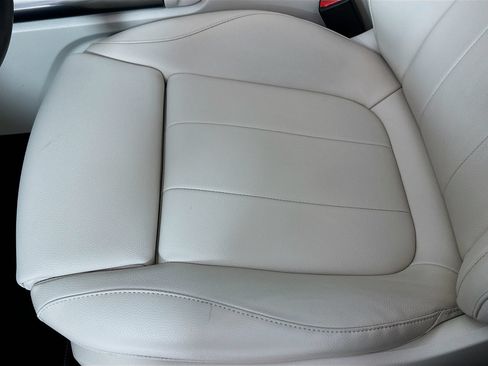 Used 2023 Mercedes-Benz GLA 250 image 19