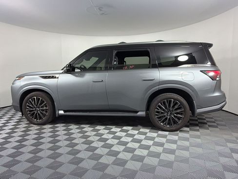 Used 2025 INFINITI QX80 Autograph w/ Autograph Exterior Package AWD/4WD image 2