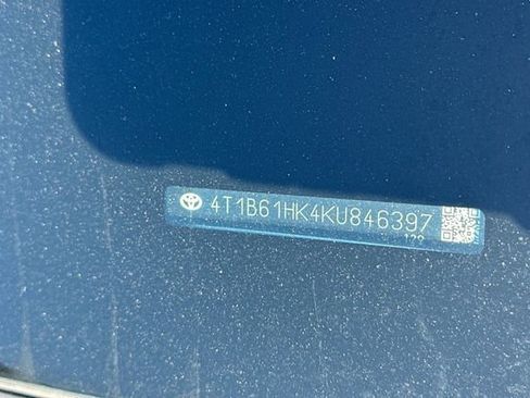 Certified 2019 Toyota Camry XSE FWD image 4