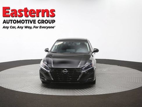 Used 2023 Nissan Altima 2.5 SL FWD image 53