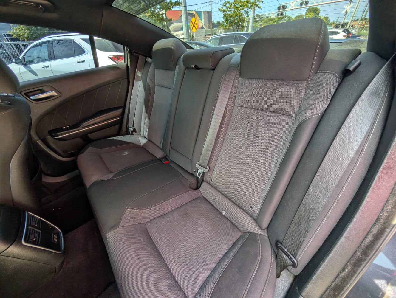 Used 2019 Dodge Charger SXT AWD/4WD image 18