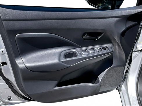 Used 2024 Nissan Versa S w/ Trunk Package FWD image 21