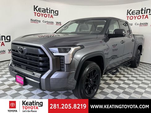 Used 2023 Toyota Tundra SR5 w/ SR5 Convenience Package image 9
