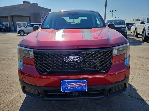 New 2026 Ford Maverick Lariat w/ Black Appearance Package image 3