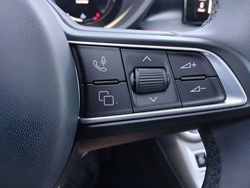 Used 2024 Dodge Hornet GT AWD/4WD image 19