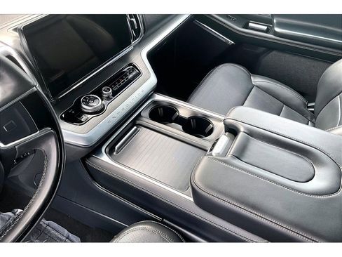 Used 2020 Ford Expedition Max Platinum AWD/4WD image 15