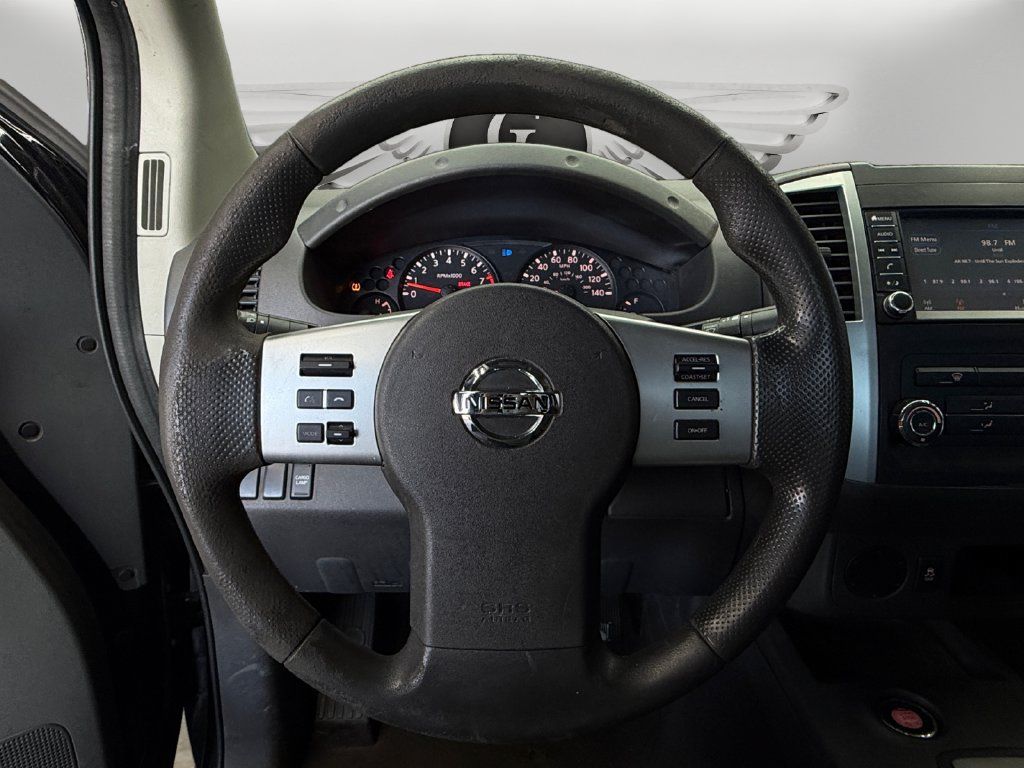 Used 2020 Nissan Frontier S RWD image 11