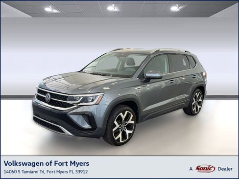 Certified 2023 Volkswagen Taos SEL AWD/4WD image 1