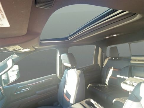 Used 2024 GMC Sierra 2500 AT4 w/ AT4 Premium Plus Package image 34