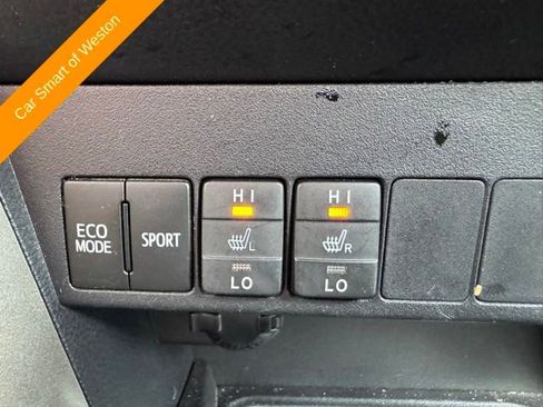 Used 2015 Toyota RAV4 Limited w/ Technology Package AWD/4WD image 23