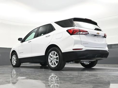 Used 2024 Chevrolet Equinox LS FWD image 23