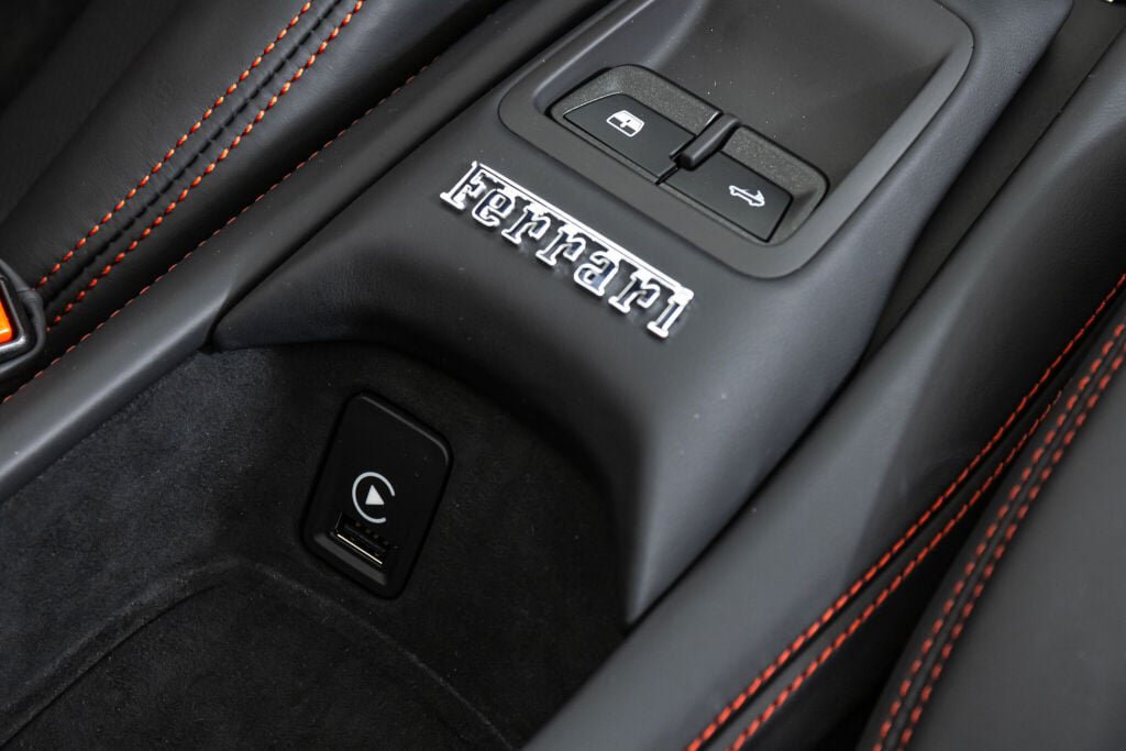 Used 2022 Ferrari F8 Tributo RWD image 52