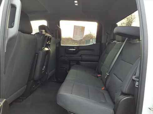 Used 2019 Chevrolet Silverado 1500 Custom Trail Boss w/ Custom Convenience Package image 12