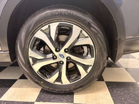 Used 2022 Subaru Outback Limited XT AWD/4WD image 8