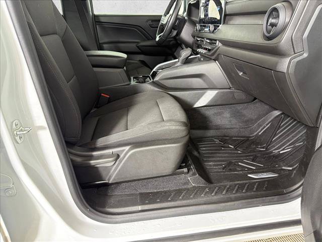 Used 2025 Chevrolet Colorado W/T w/ WT Custom Package AWD/4WD image 13
