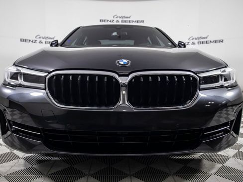 Used 2023 BMW 530i w/ Premium Package RWD image 7