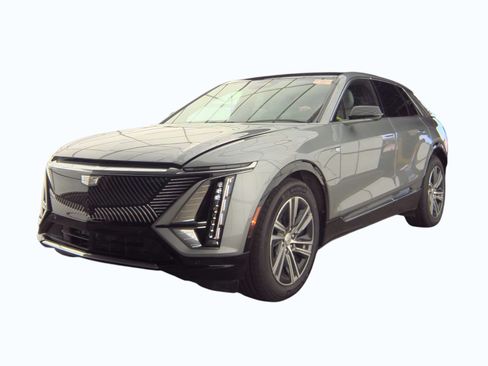 Used 2024 Cadillac Lyriq Luxury AWD/4WD image 4