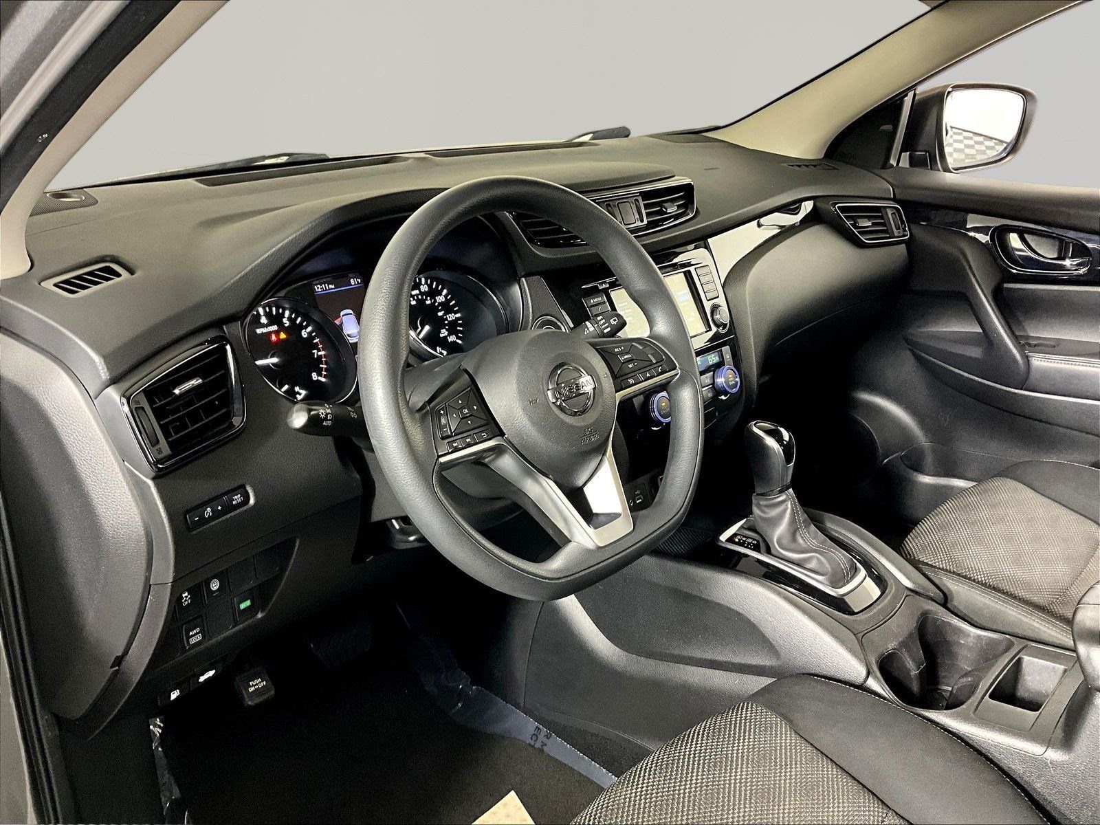 Used 2019 Nissan Rogue Sport SV AWD/4WD image 17