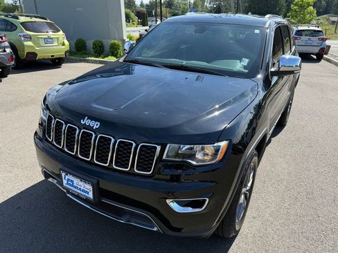Used 2020 Jeep Grand Cherokee Limited AWD/4WD image 9