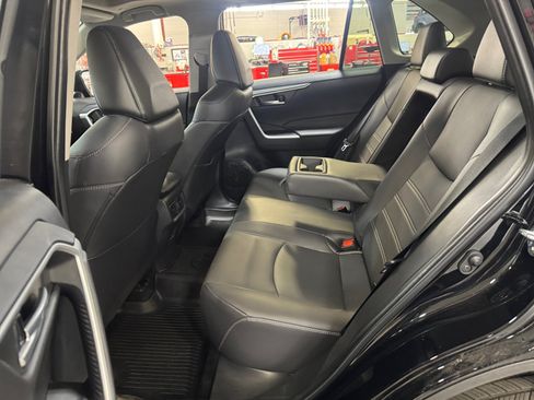 Used 2025 Toyota RAV4 XLE Premium w/ Weather Package AWD/4WD image 17