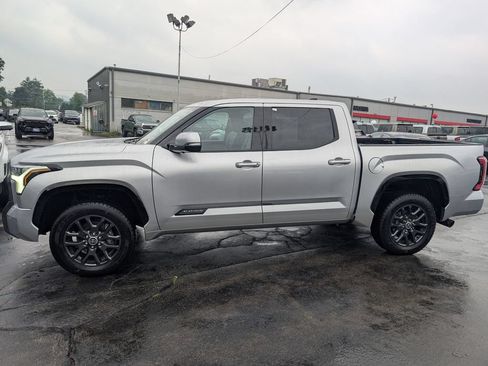 Used 2023 Toyota Tundra Platinum AWD/4WD image 3