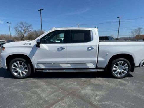 Used 2024 Chevrolet Silverado 1500 High Country w/ High Country Premium Package AWD/4WD image 5