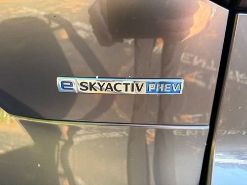 Used 2024 MAZDA CX-90 Plug-In Hybrid w/ Preferred AWD/4WD image 15