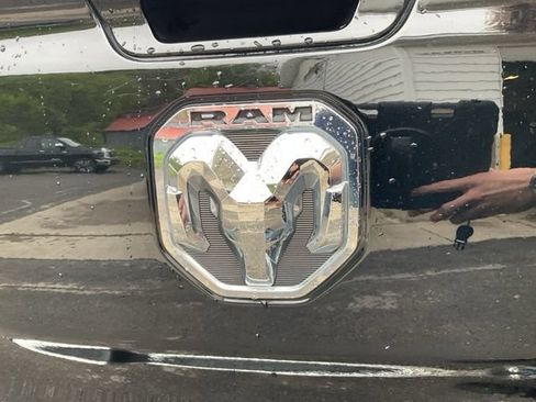 Used 2020 RAM 1500 Big Horn AWD/4WD image 29