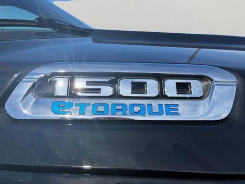 Used 2025 RAM 1500 Big Horn AWD/4WD image 33