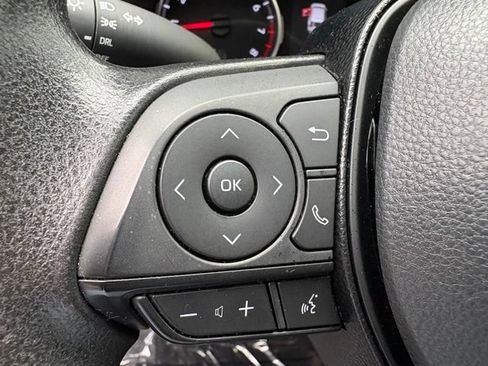 Used 2020 Toyota RAV4 LE w/ All Weather Liner Package AWD/4WD image 10