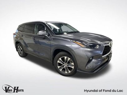 Used 2022 Toyota Highlander XLE
