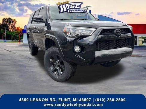 Used 2016 Toyota 4Runner SR5 Premium image 1