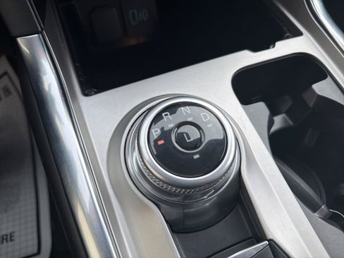 Used 2023 Ford Explorer Limited w/ Limited Technology Package image 26