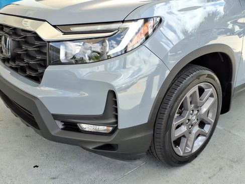 Used 2023 Honda Passport EX-L image 18