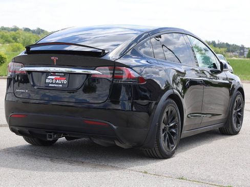 Used 2018 Tesla Model X 75D AWD/4WD image 9
