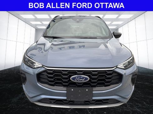 Used 2024 Ford Escape ST-Line AWD/4WD image 7