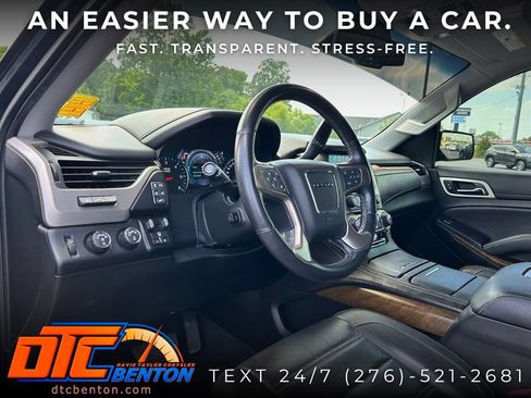 Used 2019 GMC Yukon XL Denali w/ Denali Ultimate Package AWD/4WD image 10