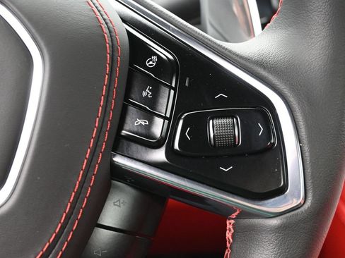Used 2023 Chevrolet Corvette Stingray Premium Conv w/ Z51 Performance Package RWD image 12