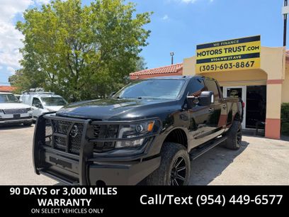 Used 2018 Nissan Titan SL w/ Midnight Edition