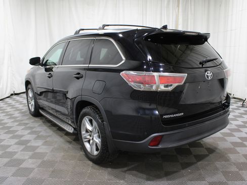 Used 2015 Toyota Highlander Limited image 37
