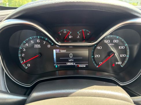 Used 2014 Chevrolet Impala LT w/ Convenience Package FWD image 18