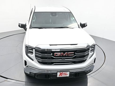 New 2026 GMC Sierra 1500 SLT w/ SLT Convenience Package image 4