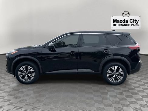 Used 2023 Nissan Rogue SV image 8