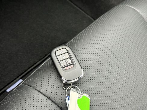 Used 2025 Honda Accord EX-L image 31