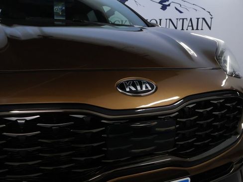 Used 2020 Kia Sportage SX image 9