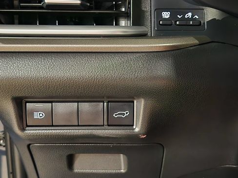 Used 2024 Toyota Grand Highlander FWD image 40