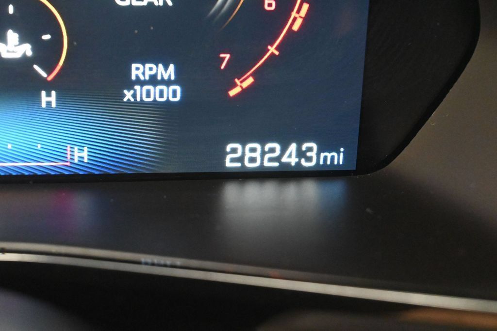 Used 2024 Chevrolet Colorado ZR2 w/ ZR2 Convenience Package III AWD/4WD image 18