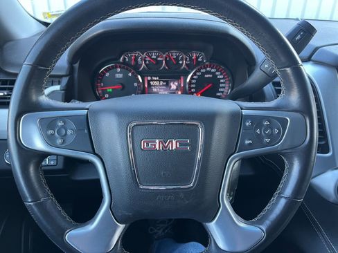 Used 2016 GMC Yukon SLE w/ HD Trailering Package image 13
