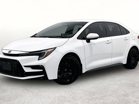 Used 2023 Toyota Corolla SE FWD image 14