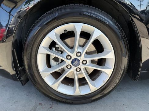 Used 2020 Ford Fusion SE image 40